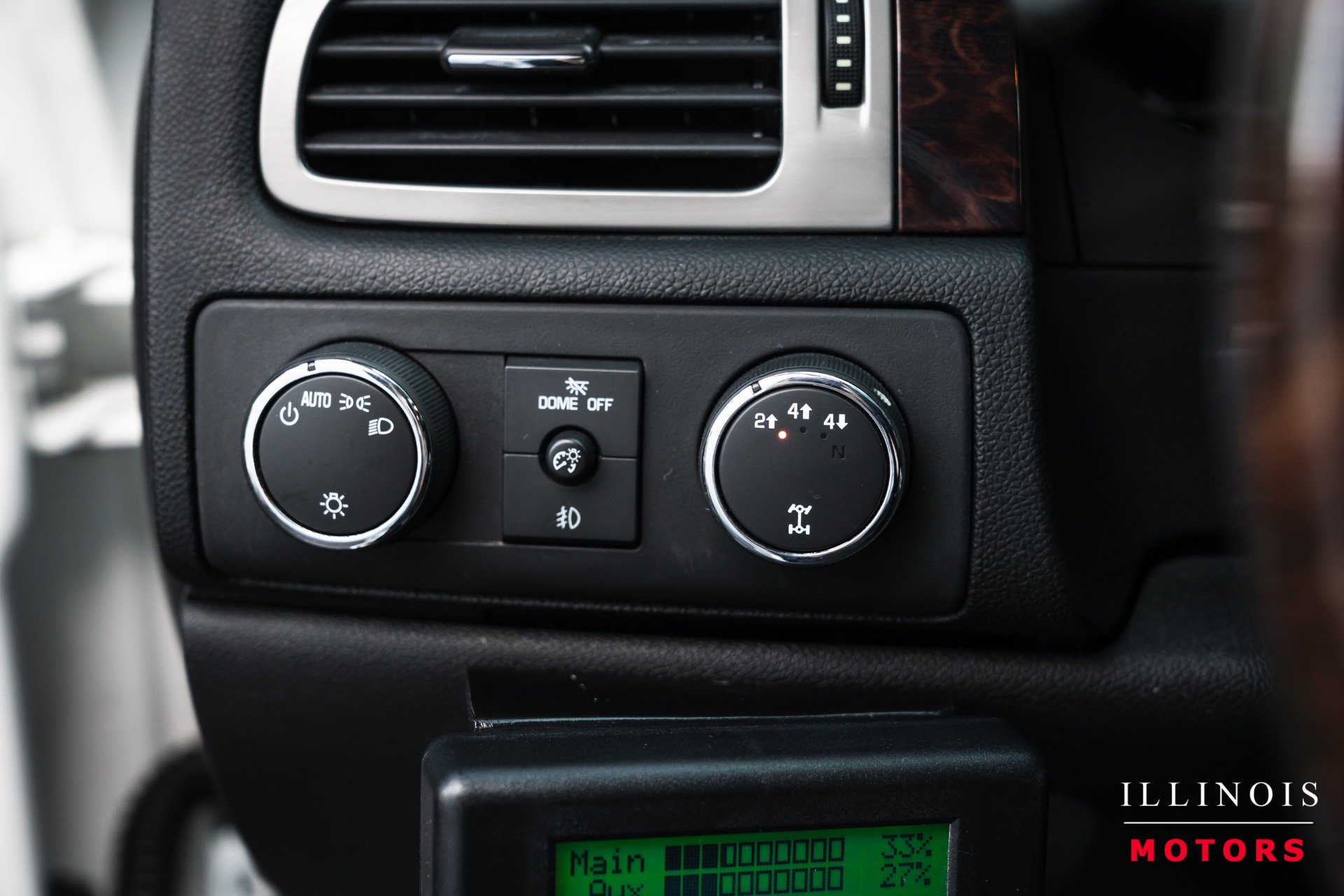Used 2013 GMC Sierra 3500 Denali AWD/4WD image 23