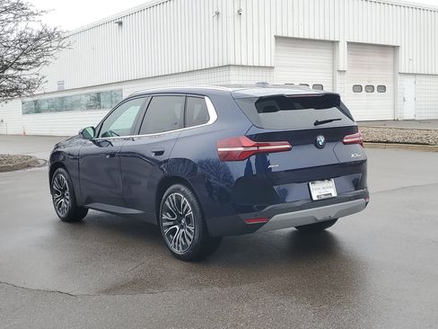 New 2026 BMW X3 xDrive30 w/ Premium Package image 2