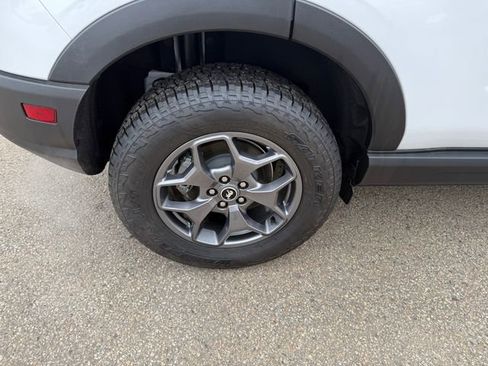 Used 2024 Ford Bronco Sport Badlands image 24