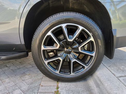 Used 2021 Chevrolet Tahoe RST RWD image 43