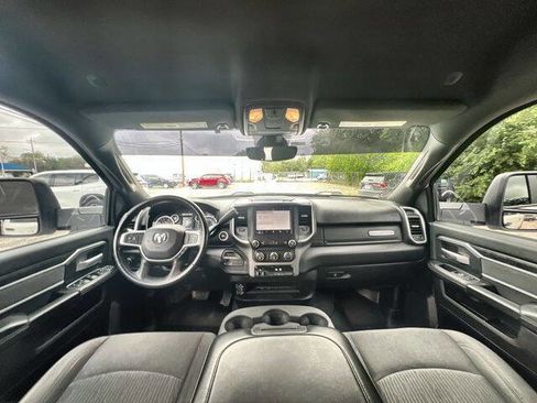 Used 2024 RAM 2500 Big Horn AWD/4WD image 19