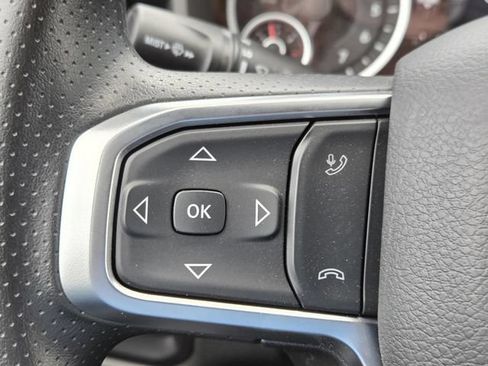 New 2026 RAM 1500 Express AWD/4WD image 18