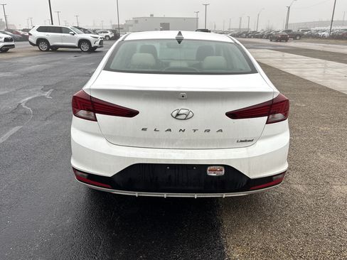 Used 2020 Hyundai Elantra Limited w/ Ultimate Package 03 image 4