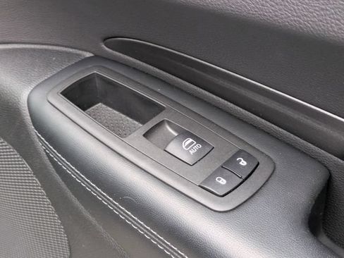 Used 2023 Dodge Durango SXT AWD/4WD image 34