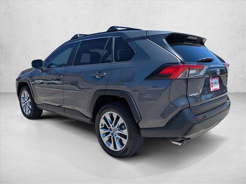 Certified 2020 Toyota RAV4 XLE Premium FWD image 8