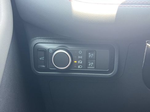 New 2026 Ford Explorer Active RWD image 11