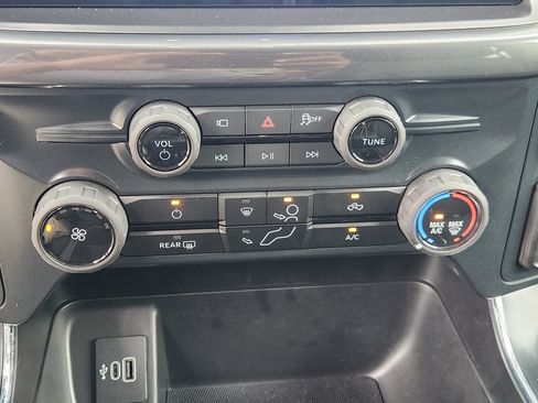 Used 2025 Ford F150 STX w/ Equipment Group 200A RWD image 14