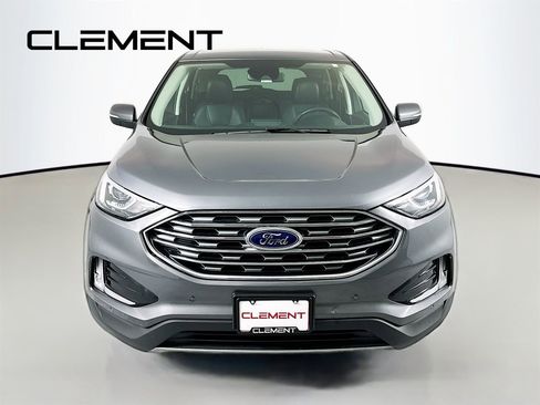 Certified 2022 Ford Edge Titanium image 3