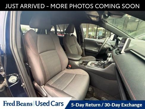 Used 2024 Toyota RAV4 SE AWD/4WD image 16
