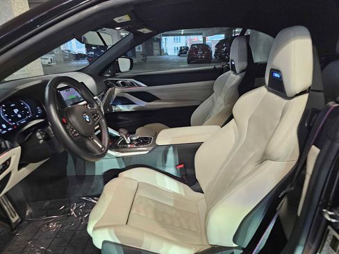 Used 2023 BMW M4 xDrive Competition image 33