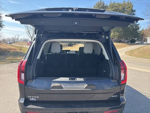 Used 2025 Ford Expedition Max Active image 5