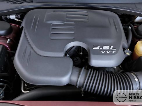 Used 2023 Chrysler 300 S RWD image 13