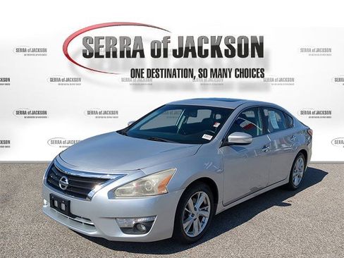 Used 2014 Nissan Altima 2.5 SL w/ Moonroof Package image 4