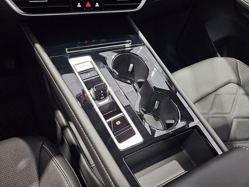 New 2026 Volkswagen Atlas SE FWD image 23