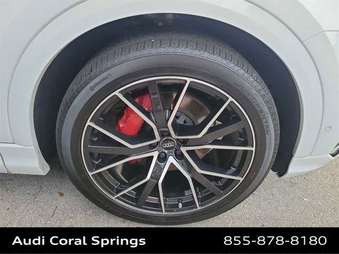 Used 2020 Audi Q8 Prestige w/ Prestige Package image 21