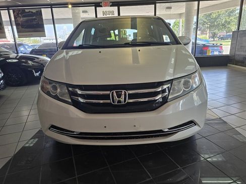 Used 2016 Honda Odyssey EX image 2