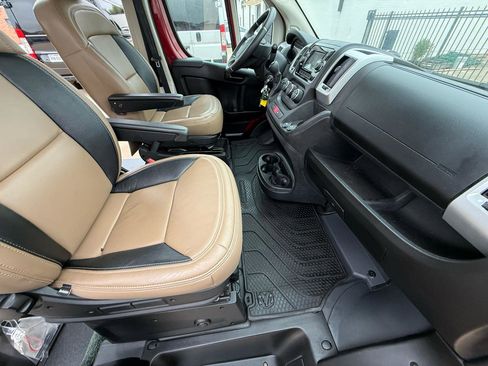 Used 2019 RAM ProMaster 2500 w/ Mopar Trailer Tow Group image 27
