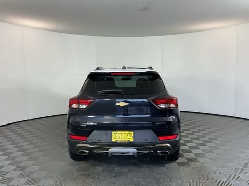 Used 2021 Chevrolet TrailBlazer ACTIV w/ Sun and Liftgate Package image 6