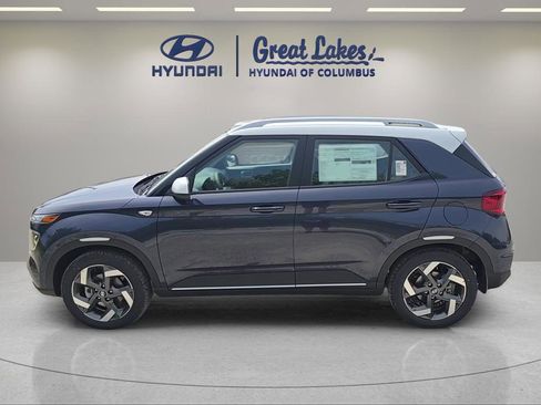 New 2026 Hyundai Venue SEL FWD image 2