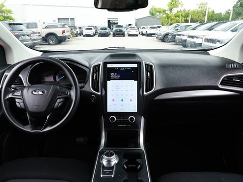 Used 2022 Ford Edge SE w/ Black Appearance Package AWD/4WD image 28