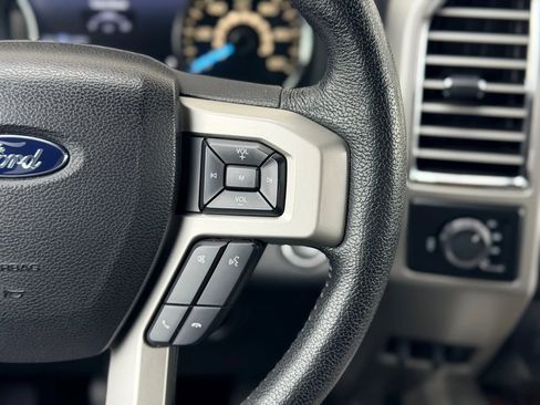 Used 2015 Ford F150 Lariat w/ Equipment Group 502A Luxury image 29