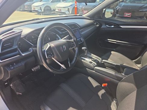 Used 2020 Honda Civic Sport image 11