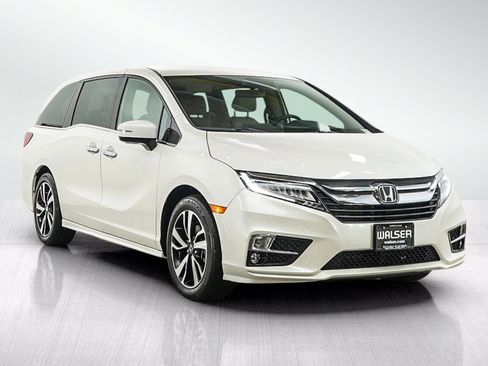 Used 2018 Honda Odyssey Elite image 7