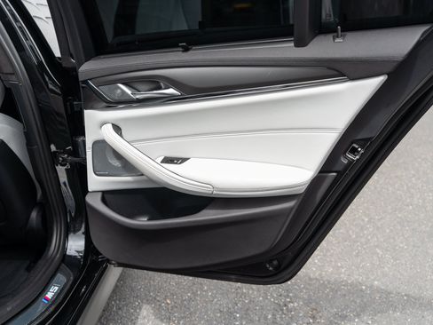 Used 2019 BMW M5 w/ Executive Package AWD/4WD image 34