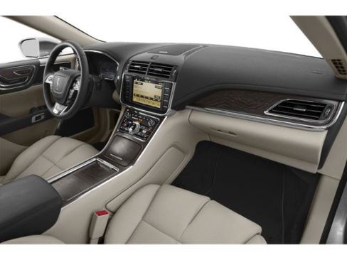 Used 2020 Lincoln Continental w/ Premium Package FWD image 19