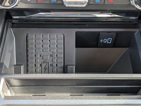 Used 2026 Ford F450 Lariat w/ FX4 Off-Road Package image 29