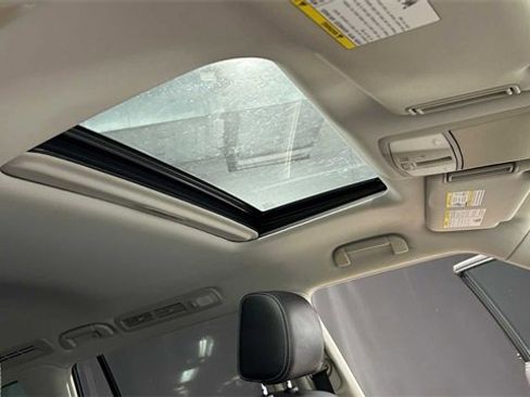 Used 2018 INFINITI QX80 2WD w/ Driver Assistance Package image 29