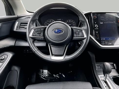 Used 2023 Subaru Ascent Premium w/ Convenience Package AWD/4WD image 6