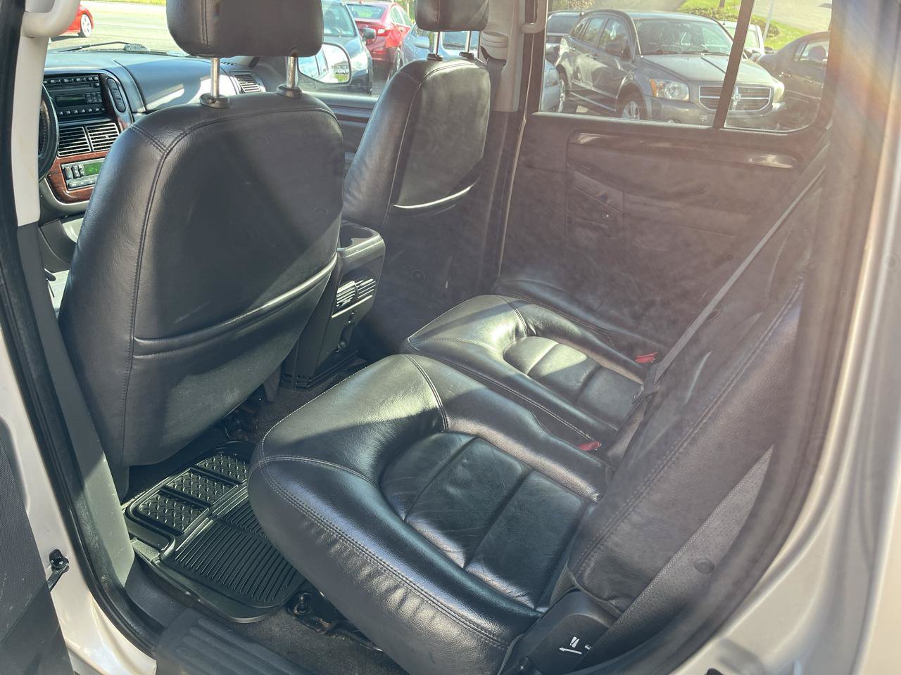 Used 2004 Ford Explorer Limited AWD/4WD image 21