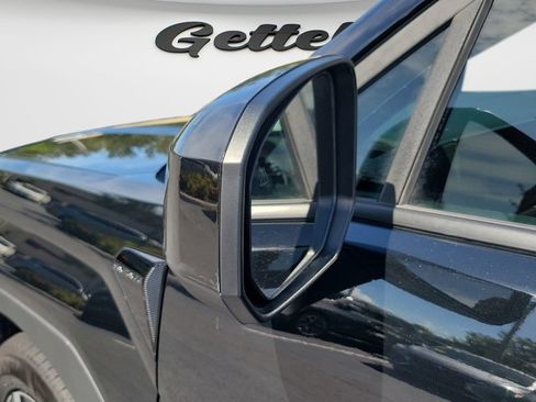 Used 2025 Hyundai Santa Fe SE FWD image 25