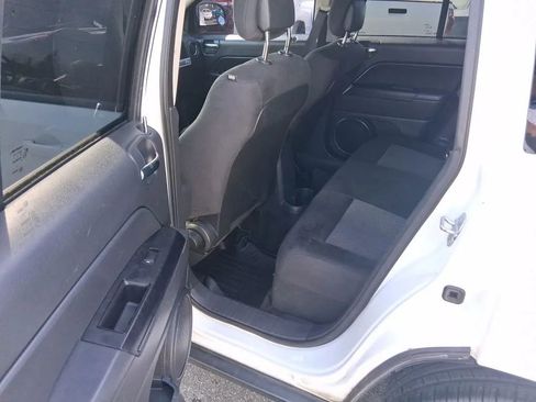 Used 2015 Jeep Compass Sport w/ Power Value Group image 11