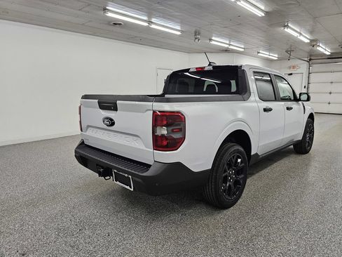 New 2026 Ford Maverick XLT w/ Black Appearance Package AWD/4WD image 4