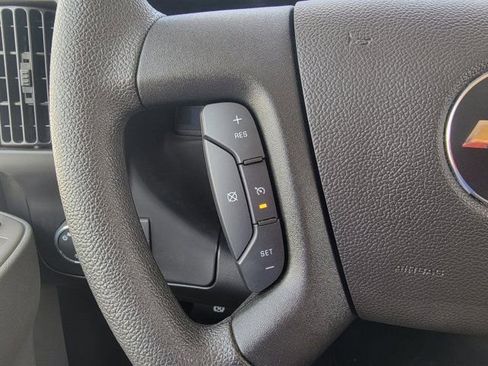 Used 2025 Chevrolet Express 3500 LT w/ LT Preferred Equipment Group RWD image 22