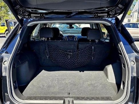 Used 2022 Chevrolet Equinox LT image 21