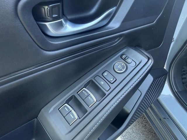Used 2023 Honda Accord Sport image 15