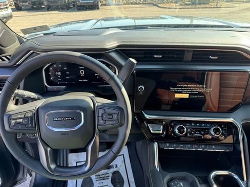 New 2026 GMC Sierra 2500 Denali Ultimate AWD/4WD image 16