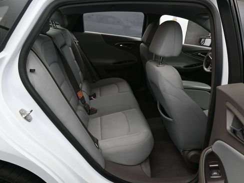 Used 2024 Chevrolet Malibu LT FWD image 35