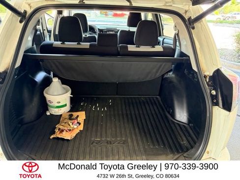 Used 2018 Toyota RAV4 XLE AWD/4WD image 11