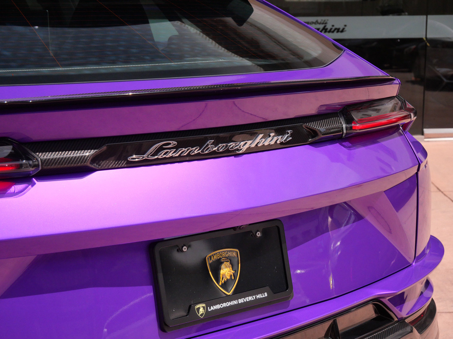 Used 2024 Lamborghini Urus Performante AWD/4WD image 20