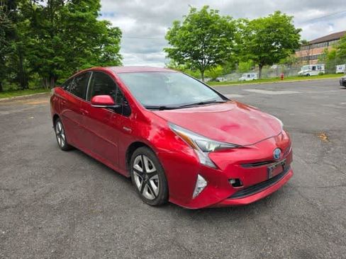 Used 2016 Toyota Prius Three Touring w/ Protection Package FWD image 3