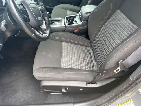 Certified 2023 Dodge Charger SXT image 16