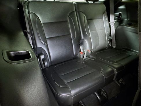 Used 2023 GMC Acadia SLT image 26