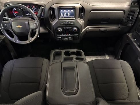 Used 2020 Chevrolet Silverado 3500 W/T w/ Gooseneck/5TH Wheel Package AWD/4WD image 3