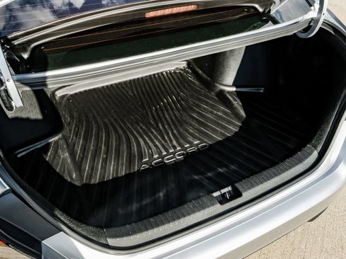Used 2025 Honda Accord LX image 50