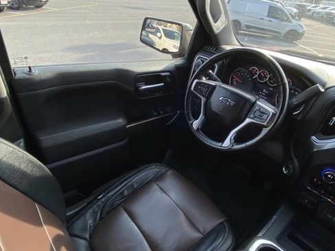 Used 2020 Chevrolet Silverado 1500 LT Trail Boss image 26