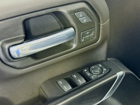 Used 2023 GMC Sierra 2500 AT4 w/ Gooseneck/5TH Wheel Package image 17